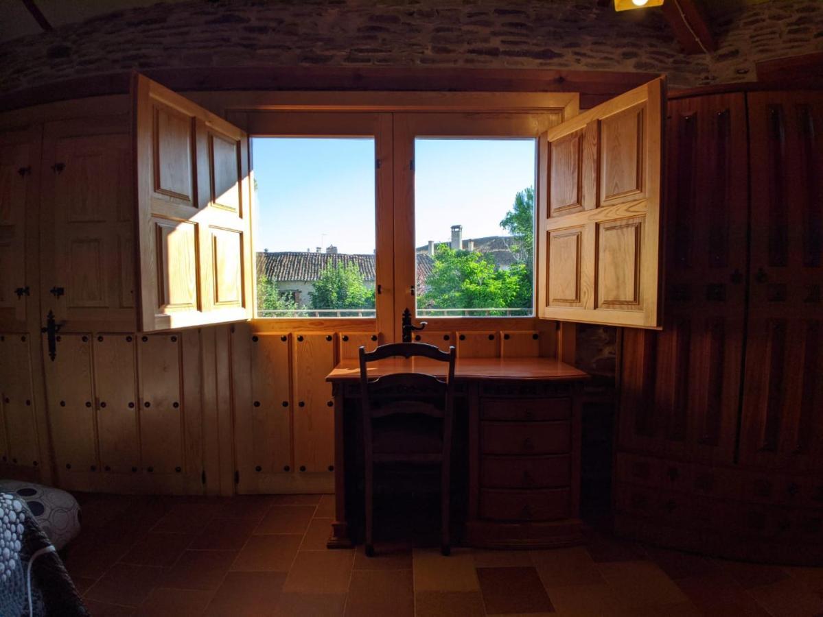 Miguelanez Casa Rural El Arroyo מראה חיצוני תמונה