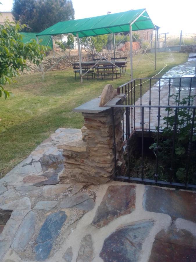 Miguelanez Casa Rural El Arroyo מראה חיצוני תמונה
