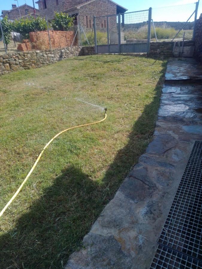 Miguelanez Casa Rural El Arroyo מראה חיצוני תמונה